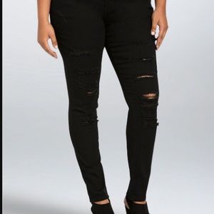 Torrid distressed jeans